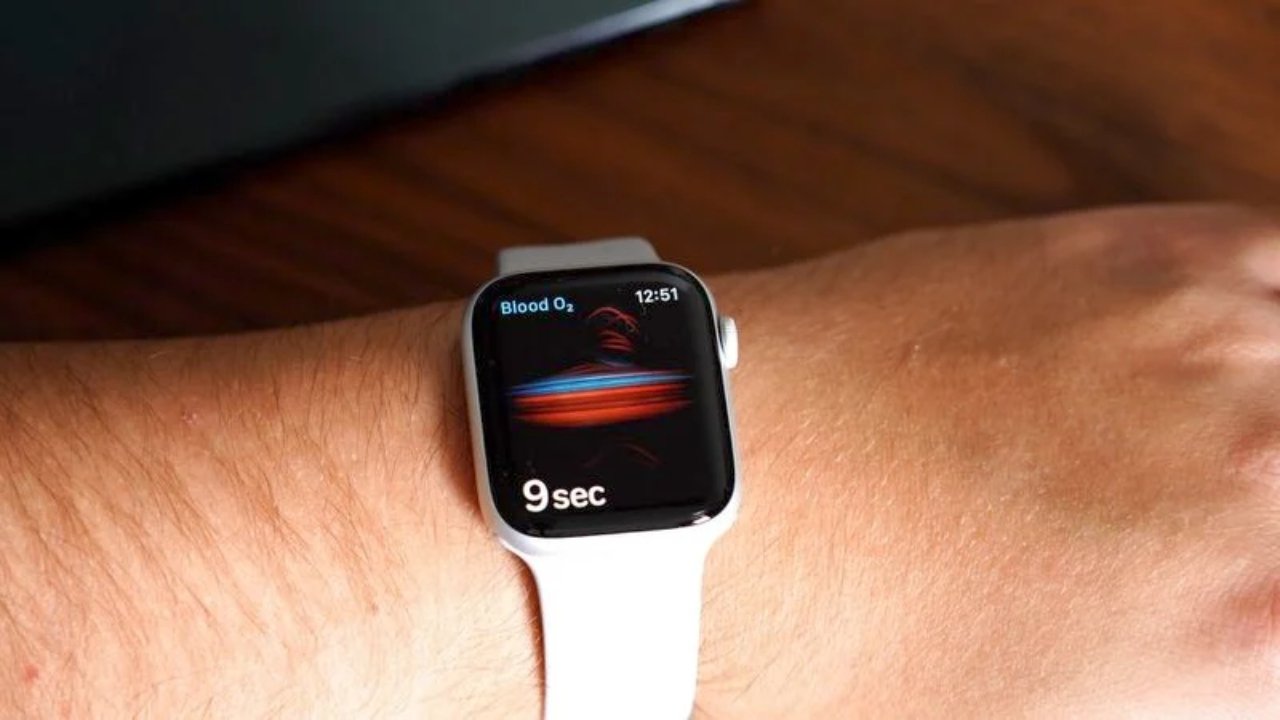 Apple Watch 8