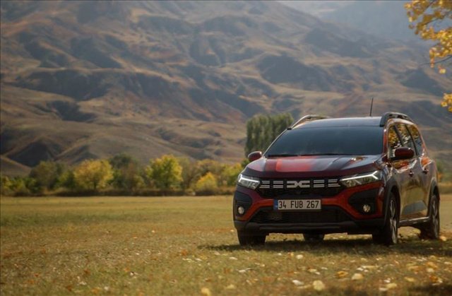 Dacia'nın yeni modeli Jogger'ın Türkiye satış fiyatı açıklandı