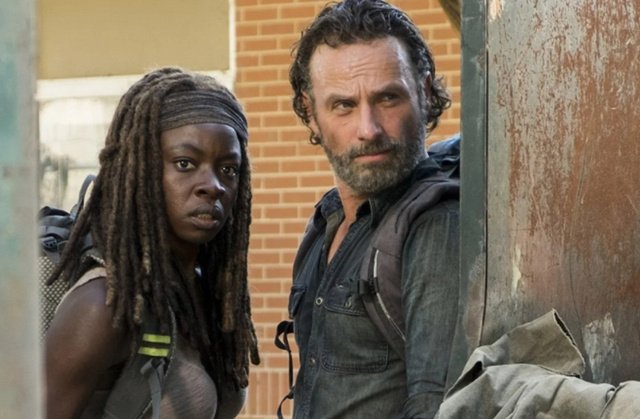 Yeni The Walking Dead dizisi The Ones Who Live şimdiden rekor kırdı!